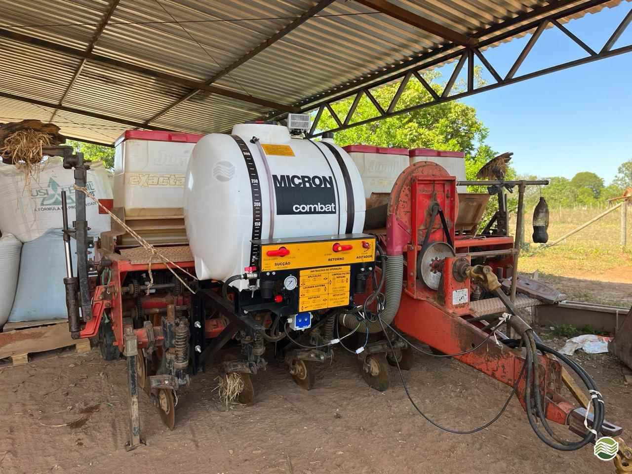 PLANTADEIRA JUMIL JM 2980 PD EXACTA Marcão Tratores UBERABA MINAS GERAIS MG